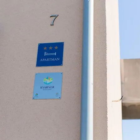 Val Διαμέρισμα